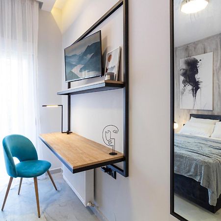 P Deluxe Suite2 Thessaloniki Exterior photo